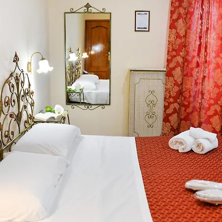 فندق Hotel City باري